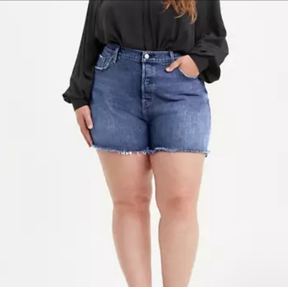 *Sold* - Picture 2 of 11